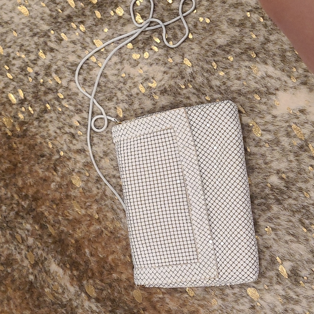 Vintage white beaded purse